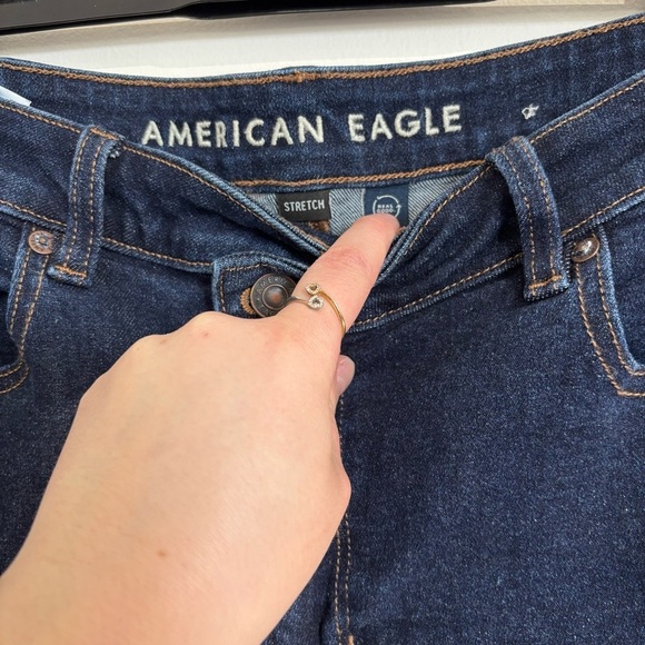 ✨American Eagle Outfitters Blue Ankle Cropped Jeans💙 - Picture 2 of 4